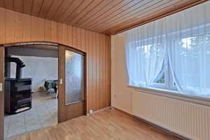Charmantes Einfamilienhaus mit Garten und Garage im Frankenwald – Die vollständige Adresse der Immobilie erhältst du vom Anbieter., 96337 Ludwigsstadt – Vorschaubild 4