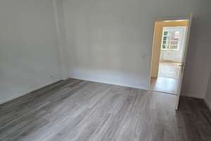 Komplett renovierte 2 Zimmer Wohnung in Gelsenkirchen zu vermieten – Emmastraße 27, 45888 Bulmke-Hüllen, Gelsenkirchen – Vorschaubild 2