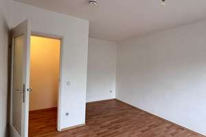 1-ZKB Apartment, Balkon! Bezugsfreie Eigentumswohnung in München-Pasing – gepflegt, sofort verfügbar – Die vollständige Adresse der Immobilie erhältst du vom Anbieter., 81243 Pasing, München – Vorschaubild 2