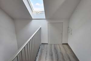 N-Kornburg großzüg. RMH mit opt. Raumaufteil., zeitgem. saniert, mit gepfl. Garten, Balkon u. Garage – Die vollständige Adresse der Immobilie erhältst du vom Anbieter., 90455 Kornburg, Worzeldorf, Nürnberg – Vorschaubild 17