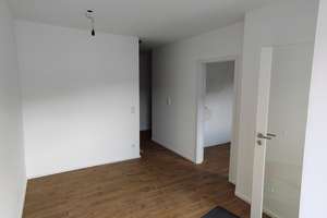Frisch saniertes Reihenhaus mit Garten, Garage + Stellplatz und 2 Balkonen – Die vollständige Adresse der Immobilie erhältst du vom Anbieter., 68723 Oftersheim – Vorschaubild 4
