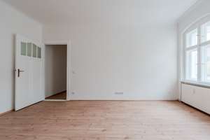 Sonnige 2 Z-Wohnung mit Balkon, bezugsfrei! – Glasgower Str. 2, 13349 Wedding, Berlin – Vorschaubild 5