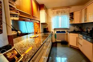 Charmantes Einfamilienhaus mit großem Grundstück, Indoorpool und viel Potenzial – Die vollständige Adresse der Immobilie erhältst du vom Anbieter., 79418 Schliengen – Vorschaubild 9