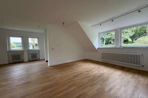 Freistehendes Einfamilienhaus mit eingewachsenem Grundstück direkt am Maasgrund – Die vollständige Adresse der Immobilie erhältst du vom Anbieter., 61440 Oberursel (Taunus) – Vorschaubild 18