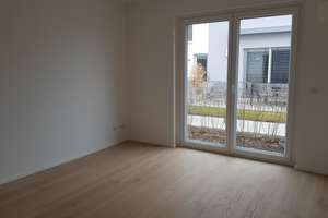 Stylische EG-Wohnung, 2 Zimmer, teilmöbliert mit großem Gartenanteil in Gerolfing – Elsterweg 8d, 85049 West, Ingolstadt – Vorschaubild 9