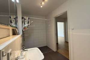 Moderne 2ZKB-Wohnung mit Wintergarten, hell, Keller, Dusche – Die vollständige Adresse der Immobilie erhältst du vom Anbieter., 86159 Universitätsviertel, Augsburg – Vorschaubild 7