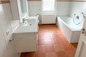 Tolle 4,5 Zimmer Etagenwohnung mit Stellplatz und Balkon – Die vollständige Adresse der Immobilie erhältst du vom Anbieter., 70197 Hasenberg, Stuttgart – Vorschaubild 16