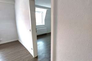 Sehr schöne 4-Zimmer Altbauwohnung (ca. 90qm) im Herzen Nürnbergs – Eberhardshofstraße 2, 90429 Gostenhof, Nürnberg – Vorschaubild 10