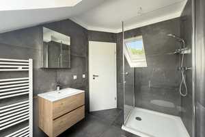 Property thumbnail 36