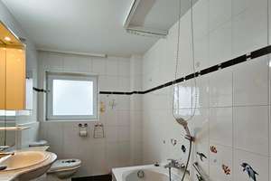 Großzügige 5-Zimmer-Erdgeschosswohnung mit Garten und zusätzlicher Fläche im Untergeschoss – Die vollständige Adresse der Immobilie erhältst du vom Anbieter., 64295 Darmstadt-West, Darmstadt – Vorschaubild 5