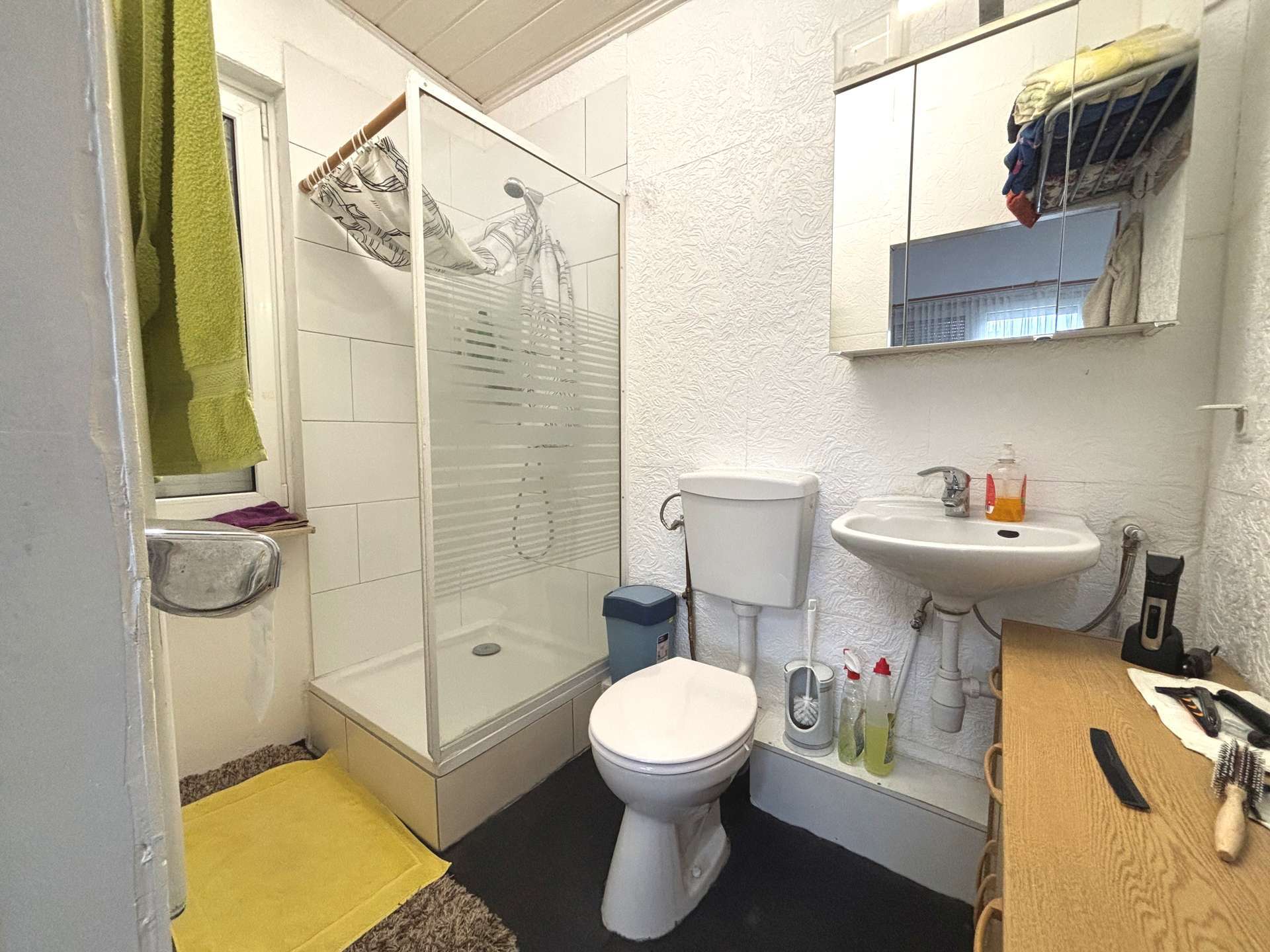 Immobilie in Hemmoor - Wohn- und Geschäftshaus mit Potenzial – Refugium für Wohnen & Arbeiten unter einem Dach in Hemmoor - Bild 3