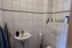 Modernes Reihenmittelhaus mit viel Platz, Komfort und hoher Wohnqualität – Die vollständige Adresse der Immobilie erhältst du vom Anbieter., 46045 Marienkirche, Oberhausen – Vorschaubild 6