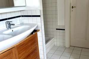 Charmanter Altbau in Eschersheim: Großzügiges Wohnen über zwei Etagen – 60431 Eschersheim, Frankfurt am Main – Vorschaubild 15