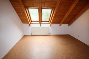 OH-157-26 Dachgeschosswohnung in der Gemeinde Zell OT Schillertswiesen – Die vollständige Adresse der Immobilie erhältst du vom Anbieter., 93199 Zell – Vorschaubild 6