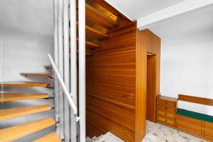 Einfamilienhaus mit Garten, Pool und Garage in begehrter Lage von Neu-Isenburg – Die vollständige Adresse der Immobilie erhältst du vom Anbieter., 63263 Neu-Isenburg – Vorschaubild 2