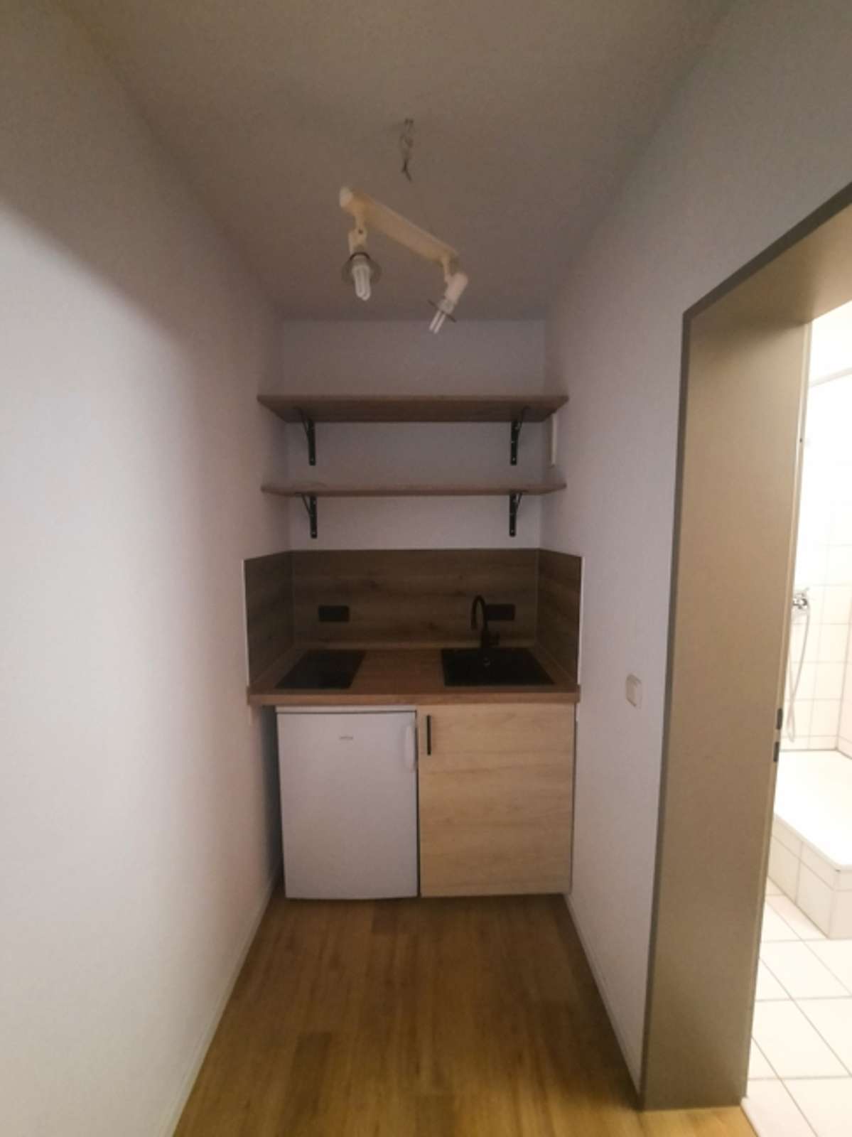 Sanierte 1-Zimmer-Wohnung mit gemütlicher Terrasse (Grünblick) in Bovenden
