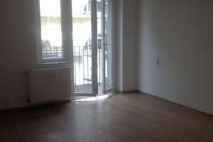 KR, Nähe Ostwall: geräumige 3-Zimmerwohnung, 1.OG, 4 kleine Balkone ! – Die vollständige Adresse der Immobilie erhältst du vom Anbieter., 47799 Cracau, Krefeld – Vorschaubild 5