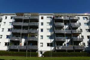 GEMÜTLICHes Pärchen-NEST mit SÜDBALKON und ERZGEBIRGSBLICK im GRÜNen