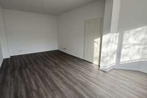 Frisch Renovierte 2-Zimmer Wohnung im 2. OG in Essen-Frohnhausen – Die vollständige Adresse der Immobilie erhältst du vom Anbieter., 45145 Frohnhausen, Essen – Vorschaubild 2