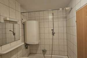 Stilvolle 1-Zimmer-Wohnung mit gehobener Innenausstattung mit Balkon und EBK in Regensburg – Prinz-Rupprecht-Straße 1, 93053 Kasernenviertel, Regensburg – Vorschaubild 7