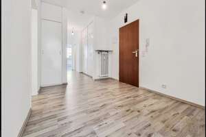 Erstbezug nach Sanierung mit Balkon: exklusive 3-Zimmer-Wohnung in Bremen – Die vollständige Adresse der Immobilie erhältst du vom Anbieter., 28203 Fesenfeld, Bremen – Vorschaubild 5