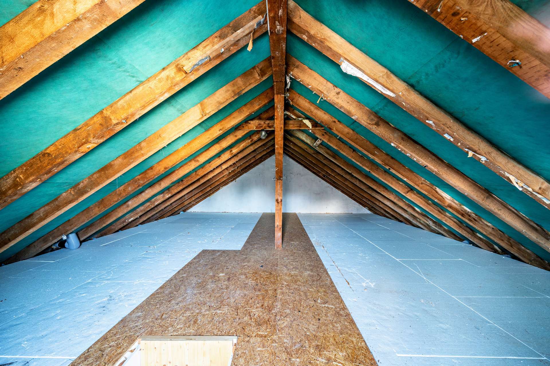 Immobilie in Bammental - Raum für Ideen: Zweifamilienhaus mit Entwicklungspotenzial - Bild 8