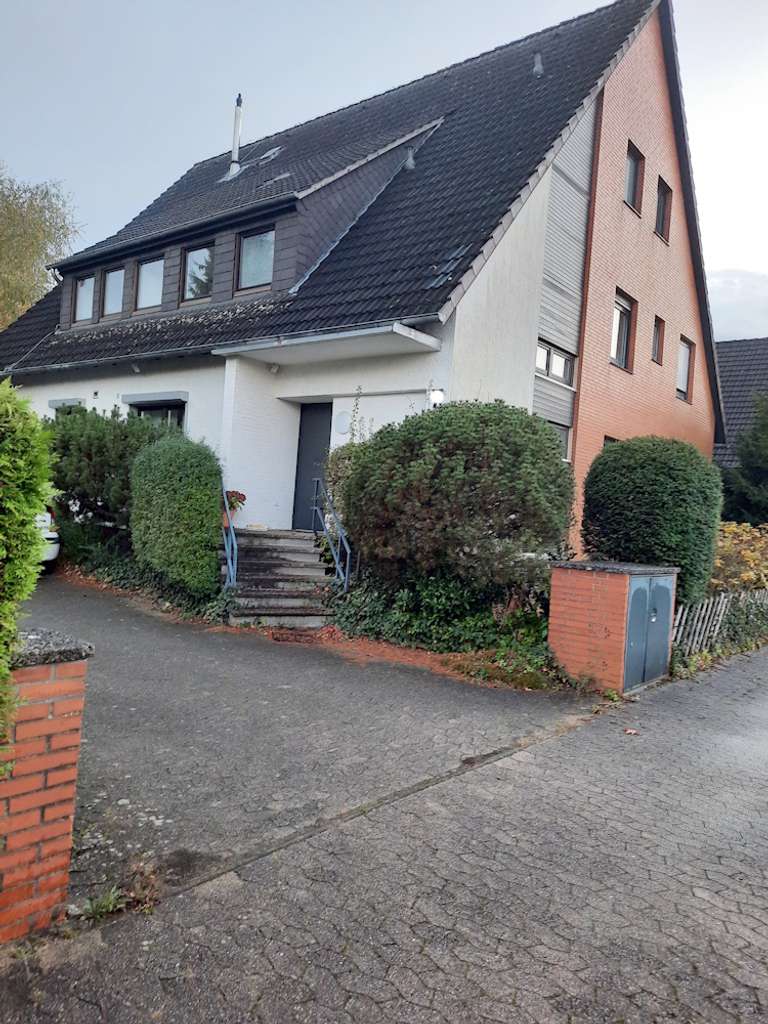 Immobilie in Braunschweig - Tolle Wohnung ! Balkon ! Garage ! Ruhige Lage - Bild 1