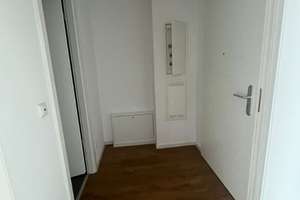 2 Zimmerwohnung am sofort! – Martin-Riesenburger-Straße 38, 12627 Hellersdorf, Berlin – Vorschaubild 3