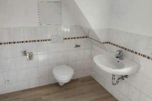 gemütliche 2 Raum Wohnung mit Balkon und Spitzboden – Veilchenstr. 17, 99092 Andreasvorstadt, Erfurt – Vorschaubild 8