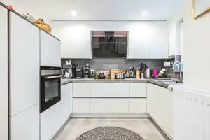 Siersdorf!
Modernes Einfamilienhaus in familienfreundlichem Wohnumfeld – Düren (Kreis) – Vorschaubild 8