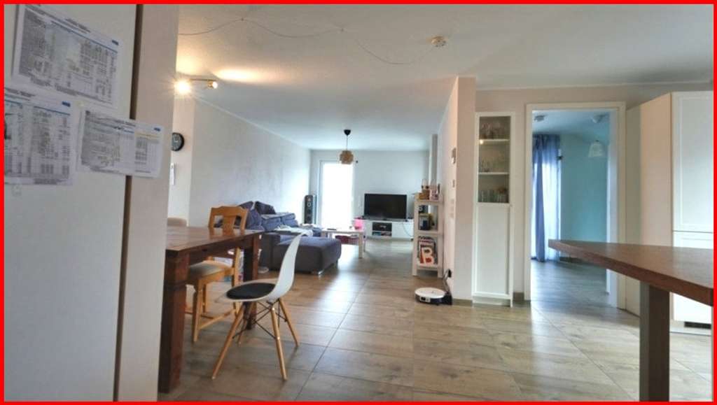 Immobilie in Maselheim - **Exklusives Wohnen über den Dächern – Neuwertige 4,5-Zimmer-DG-Wohnung mit großer Dachterrasse** - Bild 4