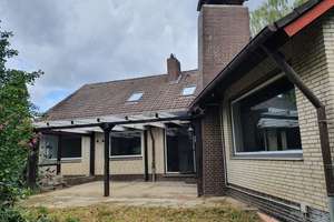 Architektenvilla mit großem Grundstück im Grünen - von privat
