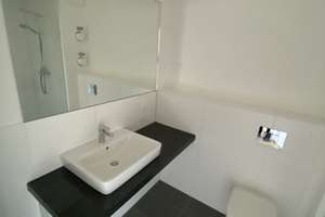 Aufwachen in wassernähe -  voll möblierte 1-Raum-Wohnung in Köpenick mit FBH – Henriette-Lustig-Straße 21b, 12555 Köpenick, Berlin – Vorschaubild 1