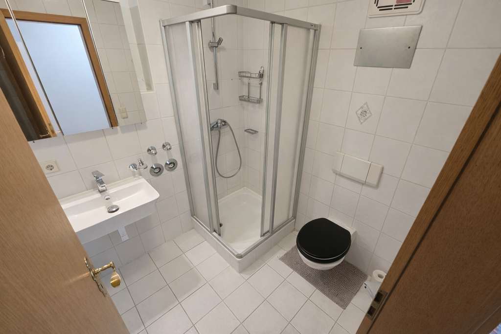 Immobilie in Passau - 1-Zimmer-Wohnung mit Balkon und Stellplatz in der Innstadt Passau - Bild 2