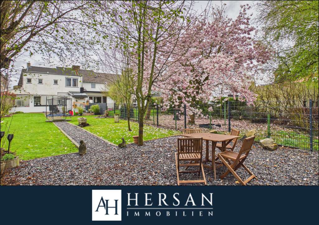 Immobilie in Übach-Palenberg - Top gepflegtes Einfamilienhaus mit fünf Zimmern und idyllischem Garten - Übach-Palenberg! - Bild 0