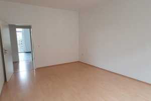 Schicke 3-Raum-Wohnung mit großer Wohnküche und kl. Balkon – Hainstraße 78, 9130 Chemnitz – Vorschaubild 7