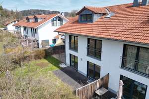Attraktive, großzügige Doppelhaushälfte in Westerham
- Idyllische Wohnlage an der Mangfall – Die vollständige Adresse der Immobilie erhältst du vom Anbieter., 83620 Feldkirchen-Westerham – Vorschaubild 48