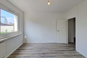1.000 € Gutschein* - Platz für die ganze Familie - 4-Zimmer-Wohnung mit Ausblick! – Albert-Köhler-Straße 19, 9122 Morgenleite, Chemnitz – Vorschaubild 7