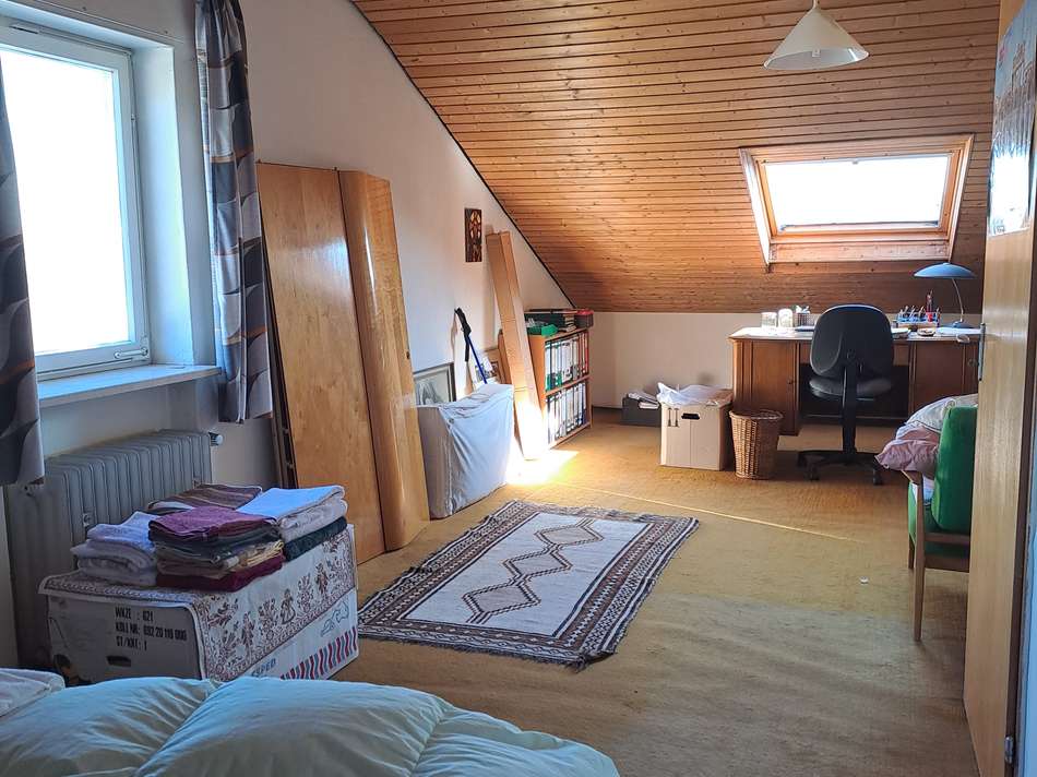 Zimmer 2 DG Bild 1