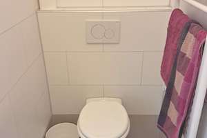 Helle möblierte 2 Zimmerwohnung in Stuttgart Weilimdorf, am Löwenmarkt! – 70499 Weilimdorf (Ortsteil), Stuttgart – Vorschaubild 16