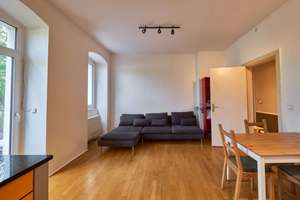 Tolle 5-7 Zimmer Wohnung mit eigenem Garten und großer Terrasse. Perfekter Familiengrundriss – Die vollständige Adresse der Immobilie erhältst du vom Anbieter., 10997 Kreuzberg, Berlin – Vorschaubild 3