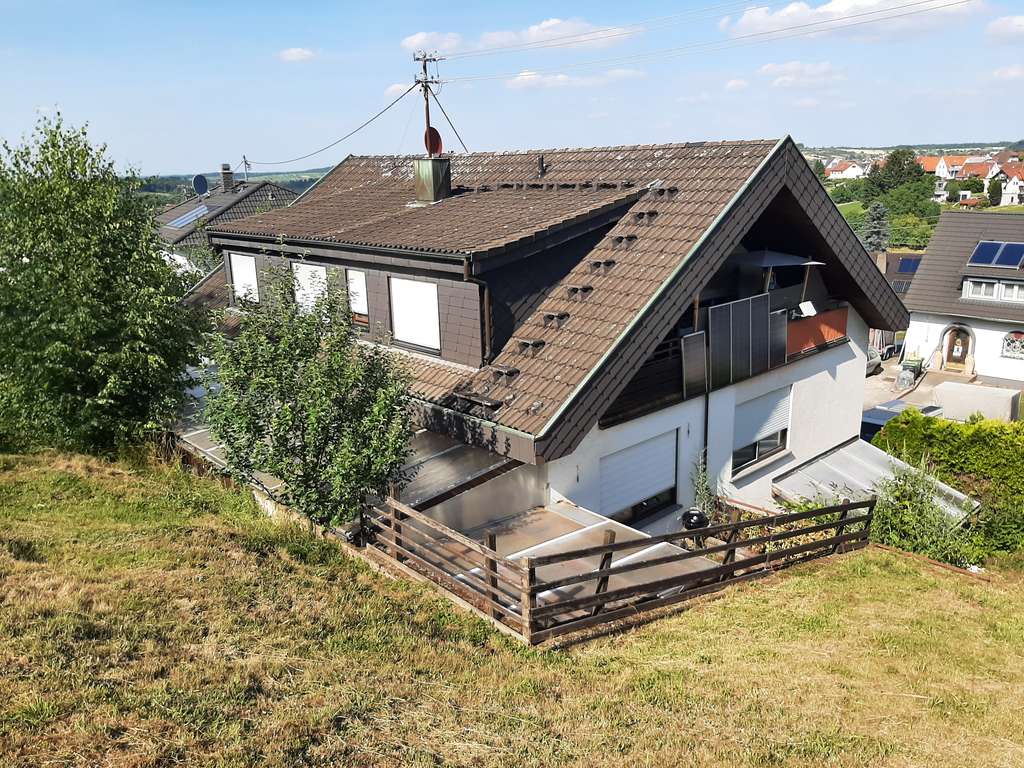 Immobilie in Neuenbürg - Provisionsfrei !  3-Familienhaus mit Potenzial in Arnbach - Bild 2