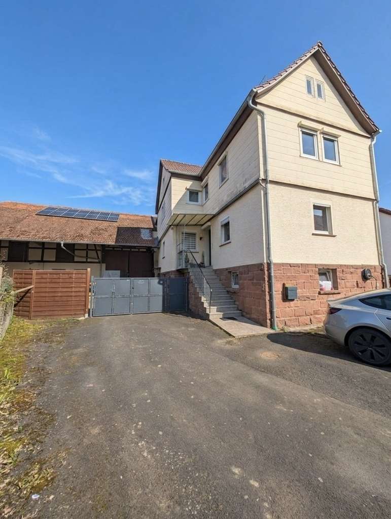 Immobilie in Neuental - Neuental, EFH + Nebengeb. - Bild 0