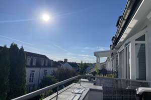 Attraktive 2-Zimmer-Wohnung mit Süd-Balkon in Ingolstadt-Südost – ab 01.01.2026 verfügbar – Die vollständige Adresse der Immobilie erhältst du vom Anbieter., 85053 Südost, Ingolstadt – Vorschaubild 1