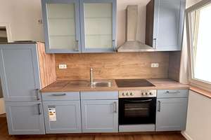 Frisch renoviert! Tolle 2-Zimmer-Wohnung mit Einbauküche und Loggia in Citylage – Die vollständige Adresse der Immobilie erhältst du vom Anbieter., 32257 Bünde – Vorschaubild 1