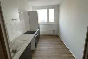 4-Zimmer Wohnung mit Einbauküche – Henrik-Ibsen-Str. 1, 18106 Evershagen, Rostock – Vorschaubild 3