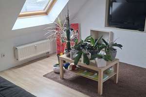 Maisonette Wohnung mit Balkon und Garten in Bottrop Grafenwald
Provisionsfrei von Eigentümer – Die vollständige Adresse der Immobilie erhältst du vom Anbieter., 46244 Grafenwald, Bottrop – Vorschaubild 19