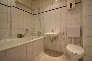 Wohnen im EG! Renovierte 2-Zi-Whg in ruhiger Lage – Rankestraße 26, 45144 Frohnhausen, Essen – Vorschaubild 9