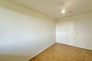 Helle 3-Zimmer-Wohnung mit Einbauküche und Balkon  – Plettstraße 71, 81735 Neuperlach, München – Vorschaubild 8