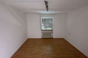 Wohnen mit Charakter: Geräumige 4,5-Zimmer-Wohnung in Reutlingen – Wörthstraße 35/1, 72764 Reutlingen-Mitte, Reutlingen – Vorschaubild 10